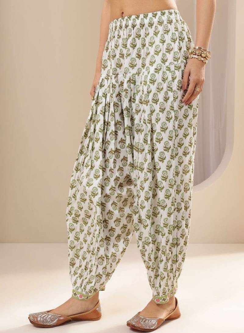 Women floral printed regular kurta with salwar & with dupatta