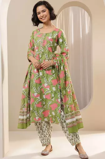 Women floral printed regular kurta with salwar & with dupatta