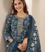 Women floral printed regular mirror work kurta with trousers & with dupatta