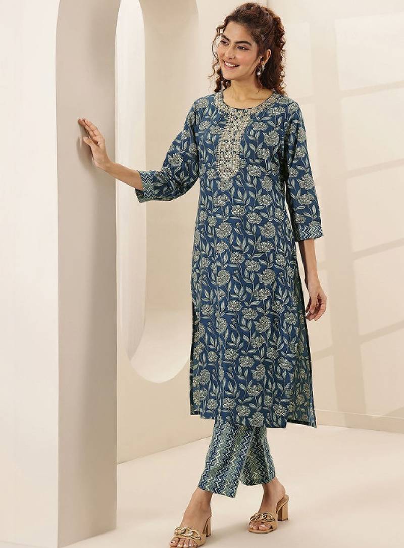 Women floral printed regular mirror work kurta with trousers & with dupatta
