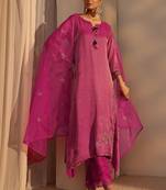 Women floral embroidered regular kurta with trousers & with dupatta