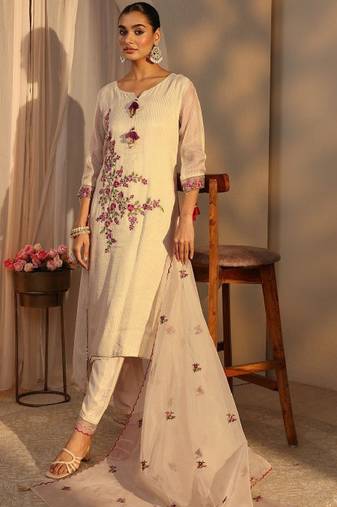 Women floral embroidered regular kurta with trousers & with dupatta
