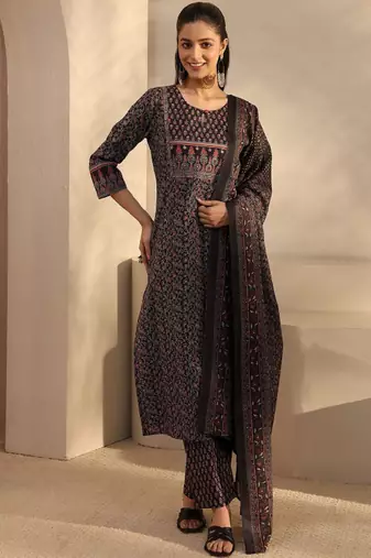 Women floral printed panelled kurta with trousers & with dupatta