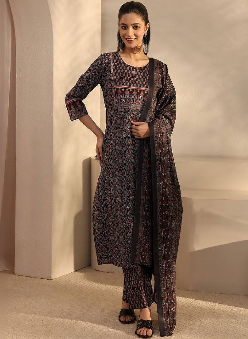 Women floral printed panelled kurta with trousers & with dupatta
