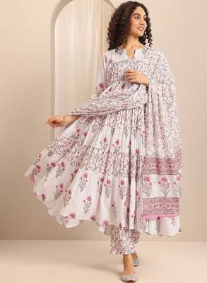 Women floral printed tiered kurta with trousers & with dupatta 1