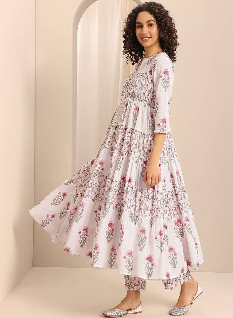 Women floral printed tiered kurta with trousers & with dupatta