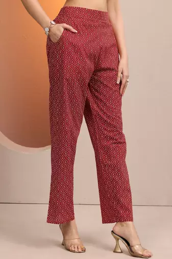 Women floral printed regular thread work kurta with trousers & with dupatta