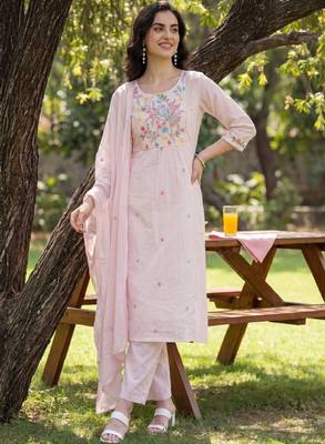 Women floral embroidered regular thread work pure cotton kurta with trousers & with dupatta 1