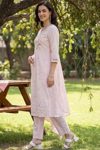 Women floral embroidered regular thread work pure cotton kurta with trousers & with dupatta