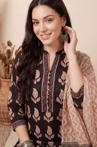 Women ethnic motifs printed regular pure cotton kurta with trousers & with dupatta