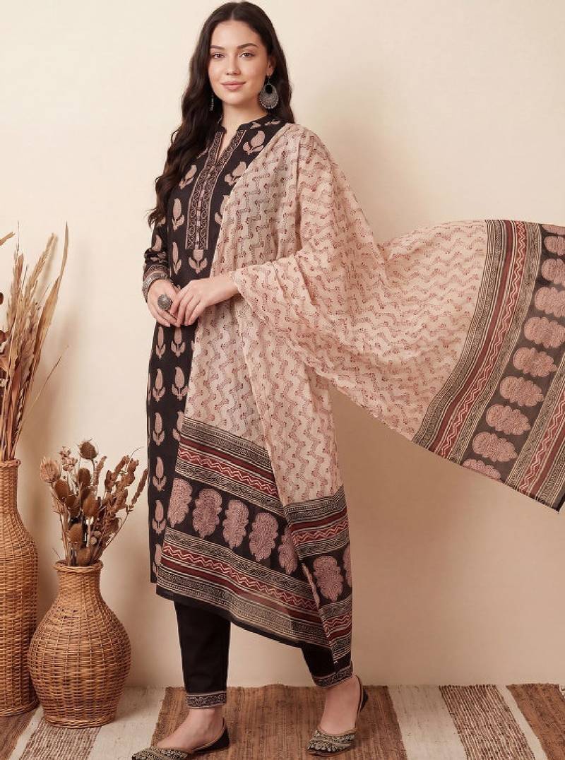 Women ethnic motifs printed regular pure cotton kurta with trousers & with dupatta