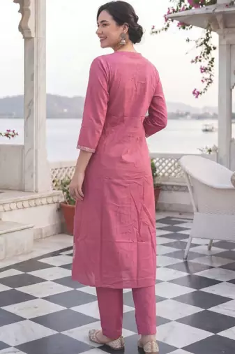 Women floral embroidered regular thread work pure cotton kurta with trousers