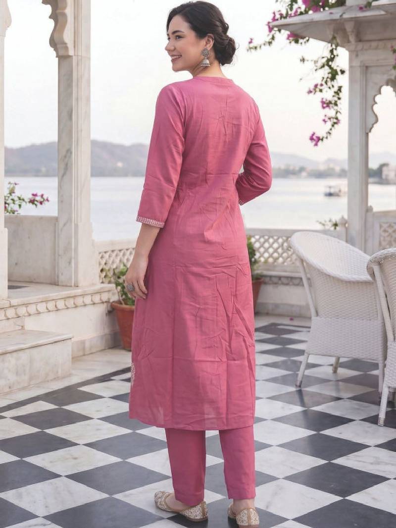Women floral embroidered regular thread work pure cotton kurta with trousers