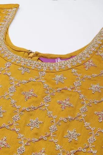 Women floral embroidered regular kurta with sharara & with dupatta