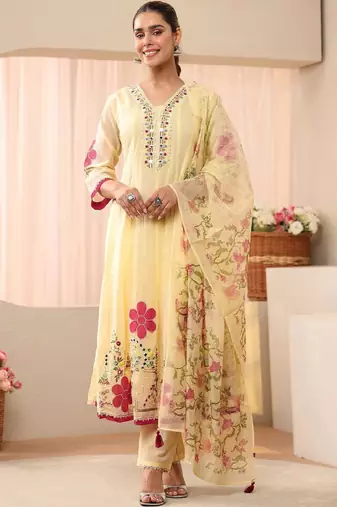 Women floral embroidered panelled kurta with trousers & with dupatta