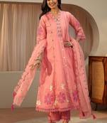Women floral embroidered regular mirror work kurta with trousers & with dupatta