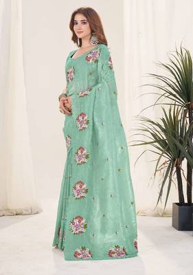 Green georgette embroidered thread work heavy look ethnic saree with blouse 2