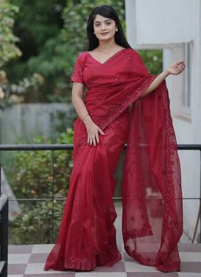 Red net embroidered sequins work heavy look ethnic saree with blouse 3