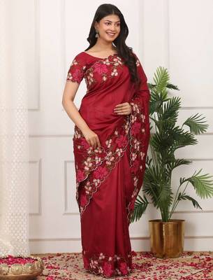 Red manipuri silk embroidered thread work heavy look ethnic saree with blouse 2