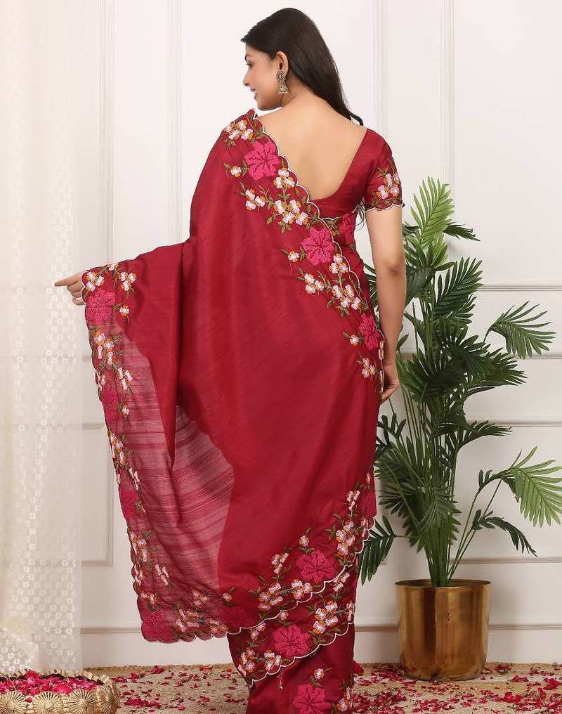 Red manipuri silk embroidered thread work heavy look ethnic saree with blouse