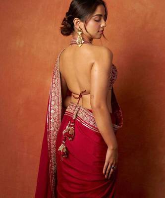Red satin embroidered sequins work heavy look ethnic saree with blouse 3