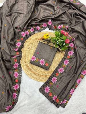 Grey manipuri silk embroidered thread work heavy look ethnic saree with blouse 5