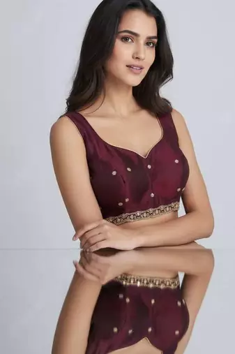 Maroon chiffon embroidered zari work heavy look ethnic saree with blouse