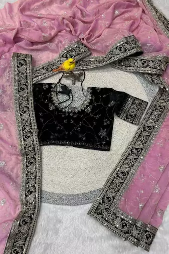 Pink silk embroidered sequins work heavy look ethnic saree with blouse