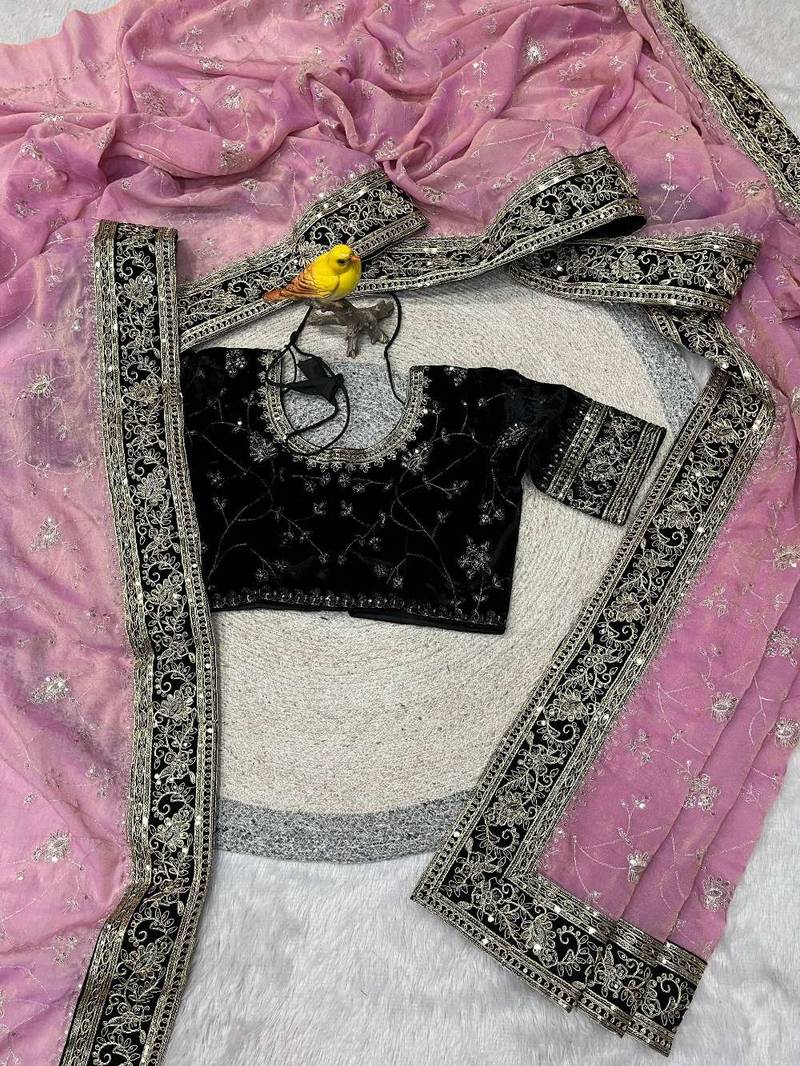 Pink silk embroidered sequins work heavy look ethnic saree with blouse