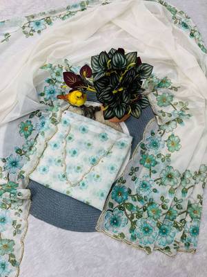 Green organza printed floral print heavy look ethnic saree with blouse 5
