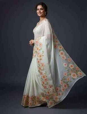 Peach organza printed floral print heavy look ethnic saree with blouse 3