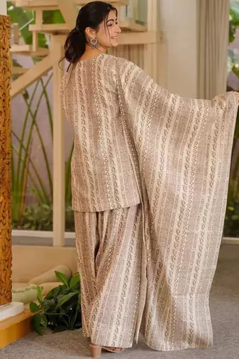 Cream cotton silk blend kurta pant dupatta set