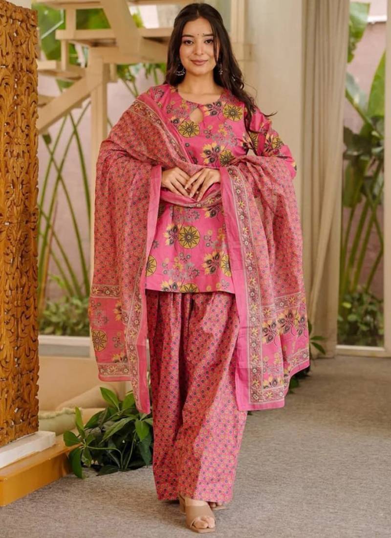 Pink cotton silk blend kurta pant dupatta set