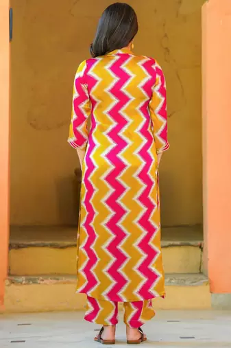 Pink muslin digital print kurta pant set