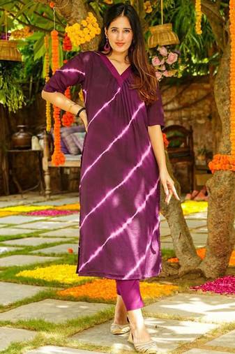 Purple muslin silk blend kurti pant set