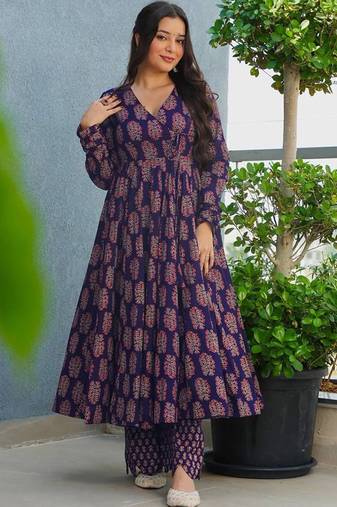 Blue rayon digital printed kurti with pant set