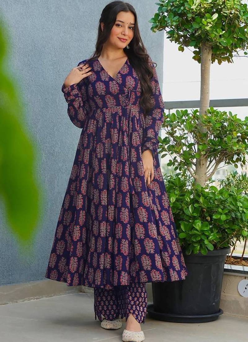 Blue rayon digital printed kurti with pant set