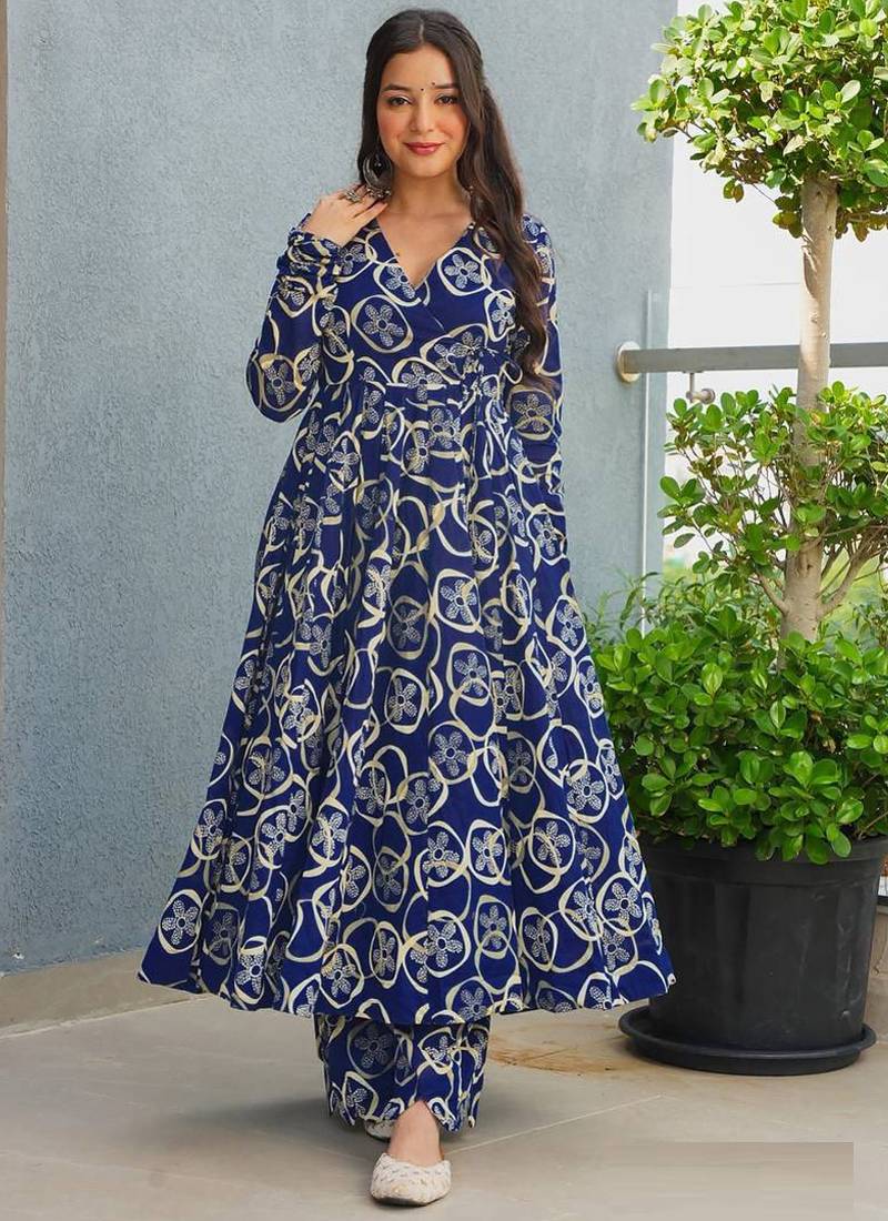 Blue rayon digital printed kurti with pant set
