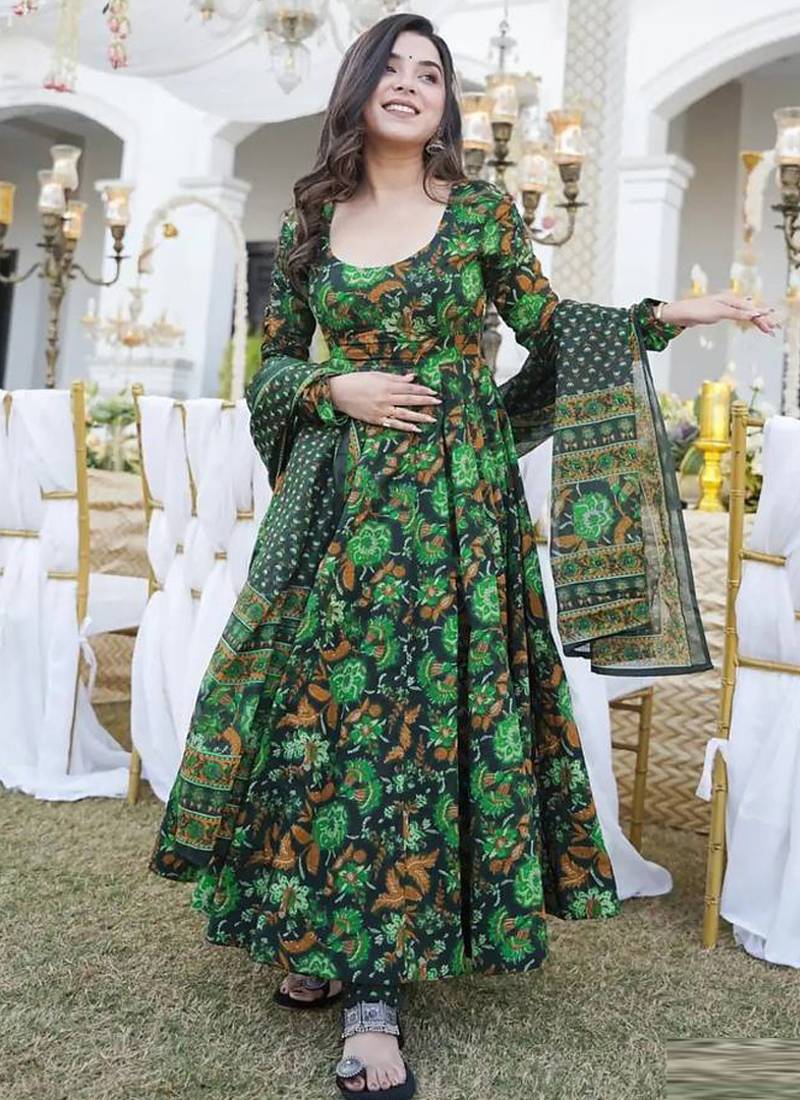Green muslin silk blend digital printed kurti with palazzo set