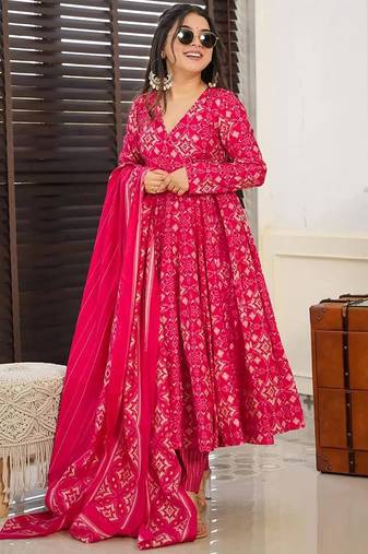 Pink muslin silk blend digital printed kurti with palazzo set