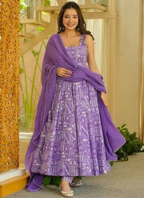Purple heavy georgette silk blend kurti pant with dupatta set 1