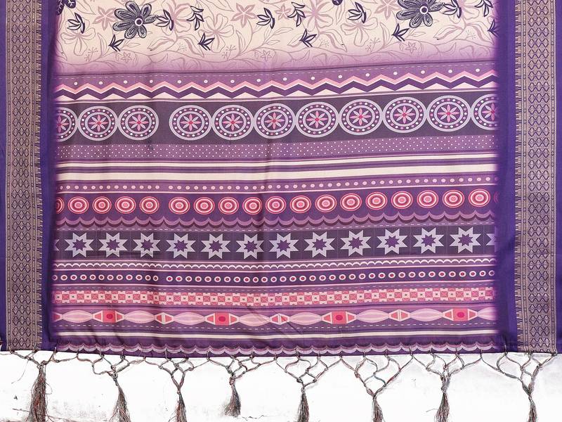 Heavy rich cotton silk digitalprint & jequared rich heavy border with fancy tassel with jacqurd blouse