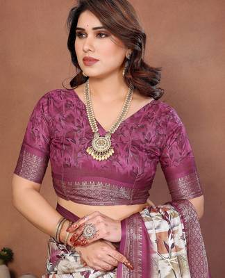 Heavy rich cotton silk digitalprint & jequared rich heavy border with fancy tassel with jacqurd blouse 4