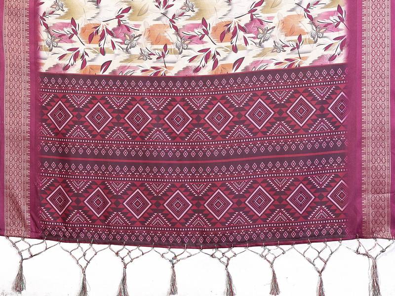 Heavy rich cotton silk digitalprint & jequared rich heavy border with fancy tassel with jacqurd blouse