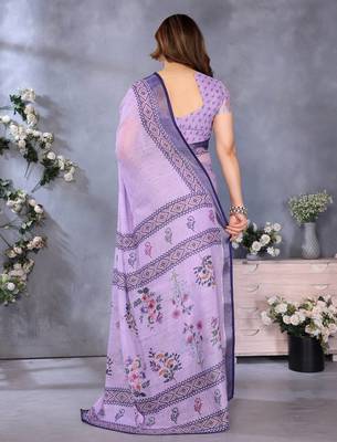 Handloom linen cotton zari border digital printed saree  with attached blouse 3