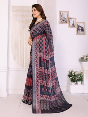 Handloom linen cotton zari border digital printed saree  with attached blouse 2