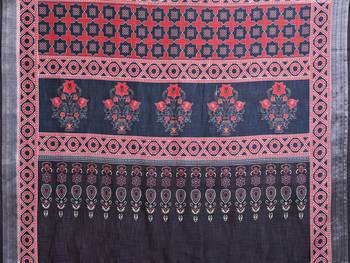 Handloom linen cotton zari border digital printed saree  with attached blouse 5