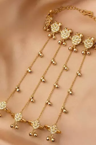Gold-Plated White Stone & Agate Stone Haath Phool (Hath Panja)