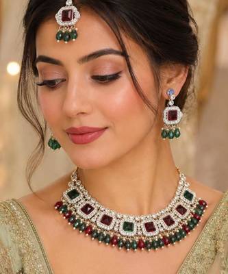 Maroon & Green Color Agate Stone Necklace Set with Matching Earrings & Maang Tikka | Gold-Plated Jewelry Set 1