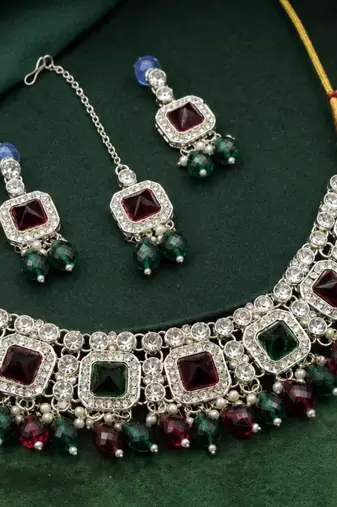 Maroon & Green Color Agate Stone Necklace Set with Matching Earrings & Maang Tikka | Gold-Plated Jewelry Set